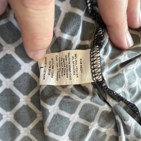 PerCeption Concept Black White Geometric Zippered Sleeveless Tank Blouse Size L - Picture 8 of 8